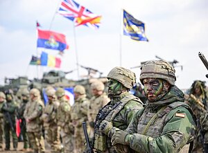 NATO pajėgos pratybų metu Rumunijoje, 2025 vasaris