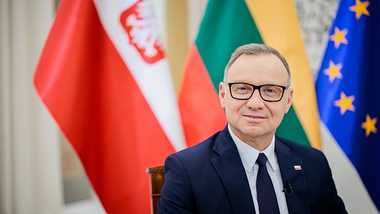 Dienos tema. Andrzej Duda (su vertimu į gestų k.)