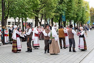 „Atataria lamzdžiai“ „Atataria lamzdžiai“