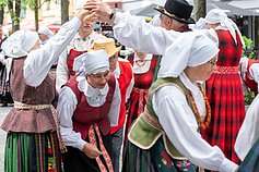 „Atataria lamzdžiai“ „Atataria lamzdžiai“