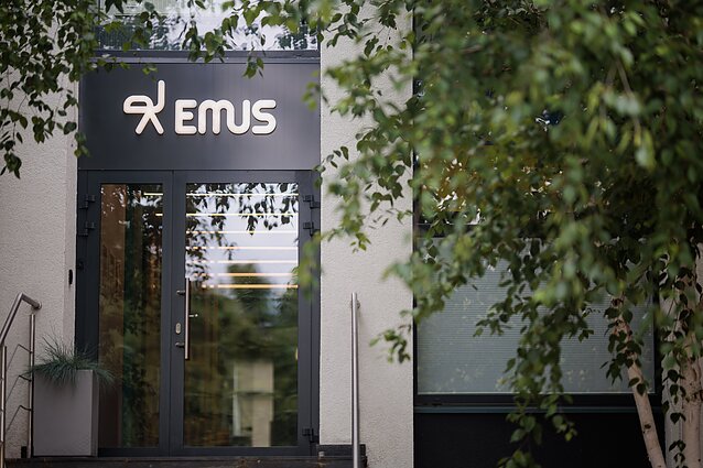 EMUS