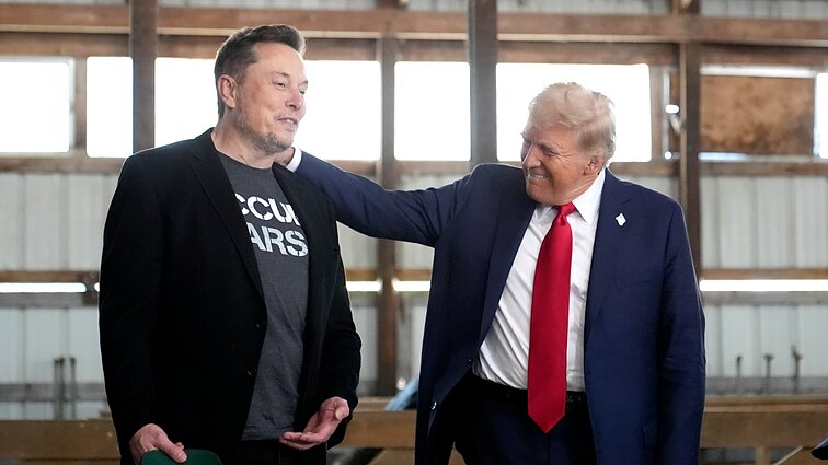 Tokių skyrybų nesitikėjo niekas: susikivirčijo Trumpas ir Muskas dėl mokesčių mažinimo