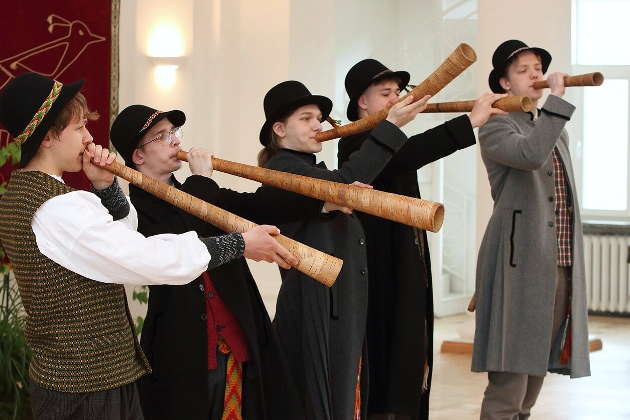 Vaikų šventė Rumšiškėse kviečia jaunąją kartą atrasti tautosakos lobyną