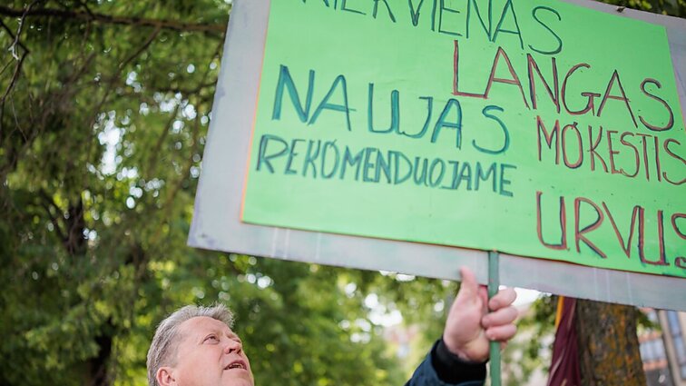 Sostinėje protestuojama dėl svarstomo mokestinių pakeitimų paketo