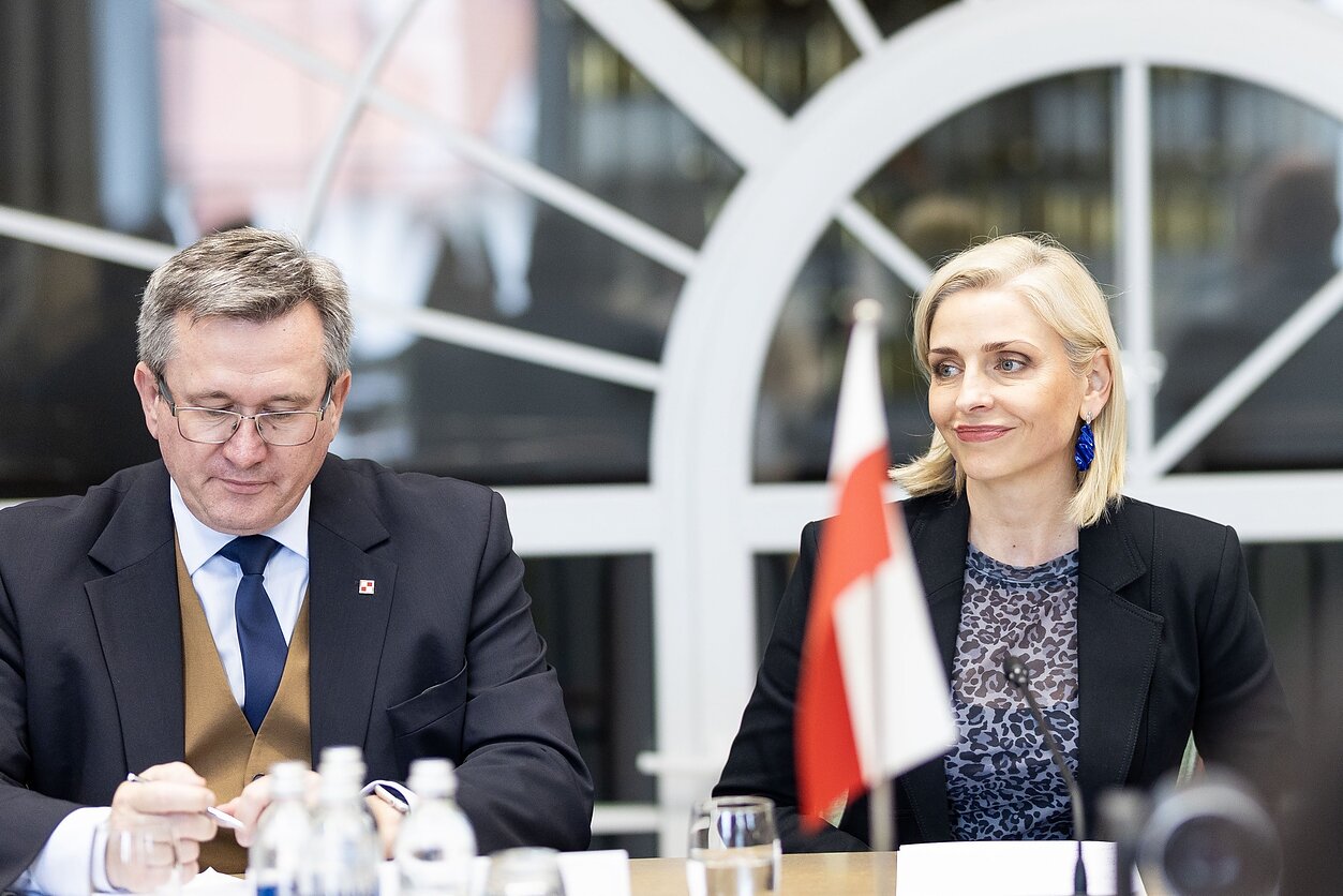 Grzegorz Marek Poznański, Joanna Mucha Grzegorz Marek Poznański, Joanna Mucha