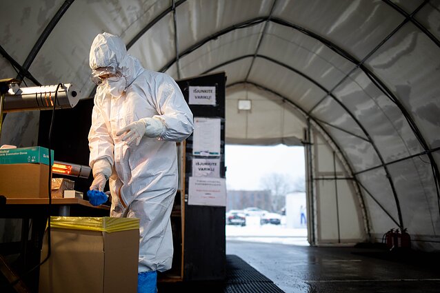 Imunologė apie naują kovido atmainą: ypatingo susirūpinimo nekelia
