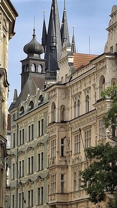 Šimto smailių miestas Šimto smailių miestas
