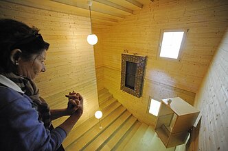 Marcos Lutyens suprojektuoto ir pastatyto namelio vidus „dOCUMENTA (13)“ Kasselyje