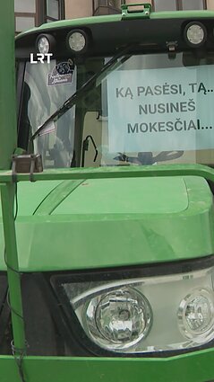 Ketvirtadienį prie Seimo susirinkę ūkininkai protestuoja dėl mokesčių reformos
