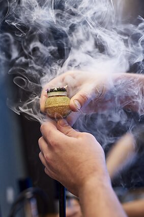 „Smokey ball“ „Smokey ball“