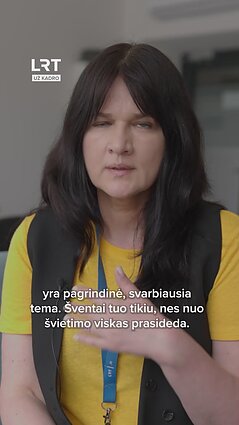 „Už kadro“: susipažinkite su švietimo temomis rašančia žurnaliste Aida Murauskaite