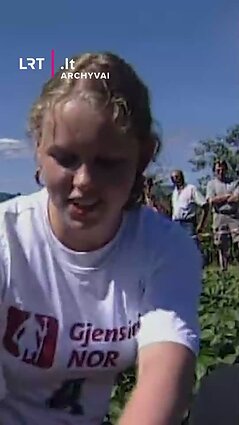 Braškių rinkėjų čempionatas Norvegijoje, kurį laimėjo... lietuviai. 2003 m. reportažas