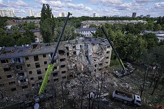 Kruvina rusų ataka Kyjive