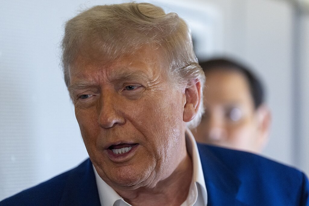 Дональд Трамп Дональд Трамп