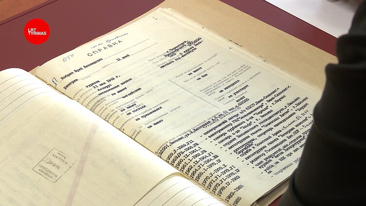 Kremliaus fondo pinigai – Adamkaus apdovanotam Lietuvos rašytojui