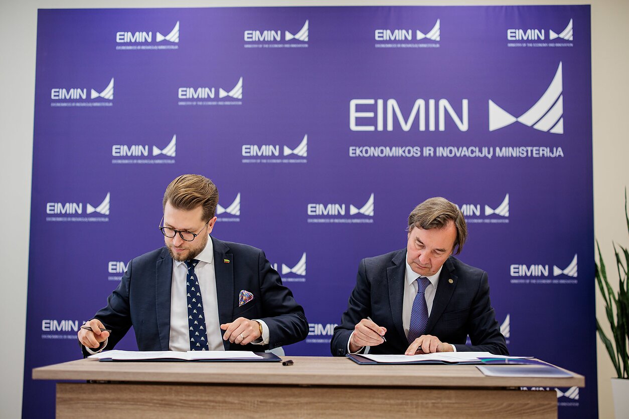 Министерство экономики и инноваций подписало с Вильнюсским университетом соглашение о намерениях по созданию LitAI – центра компетенций и технологий в области искусственного интеллекта (ИИ)