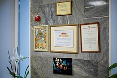 Dainavimo mokytoja V. Pimpienė išugdė daug žinomų dainininkų. 