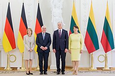 Elke Büdenbender, Frankas Walteris Steinmeieris, Gitanas Nausėda, Diana Nausėdienė Elke Büdenbender, Frankas Walteris Steinmeieris, Gitanas Nausėda, Diana Nausėdienė