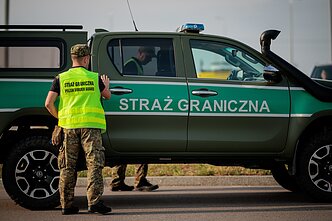 Polska wprowadza tymczasowe kontrole na granicach z Niemcami i Litwą