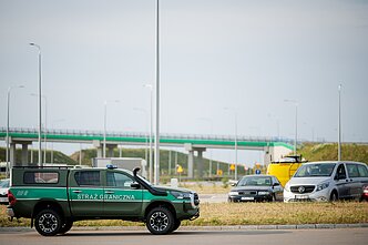 Lenkija laikinai įveda patikras prie Vokietijos ir Lietuvos sienų