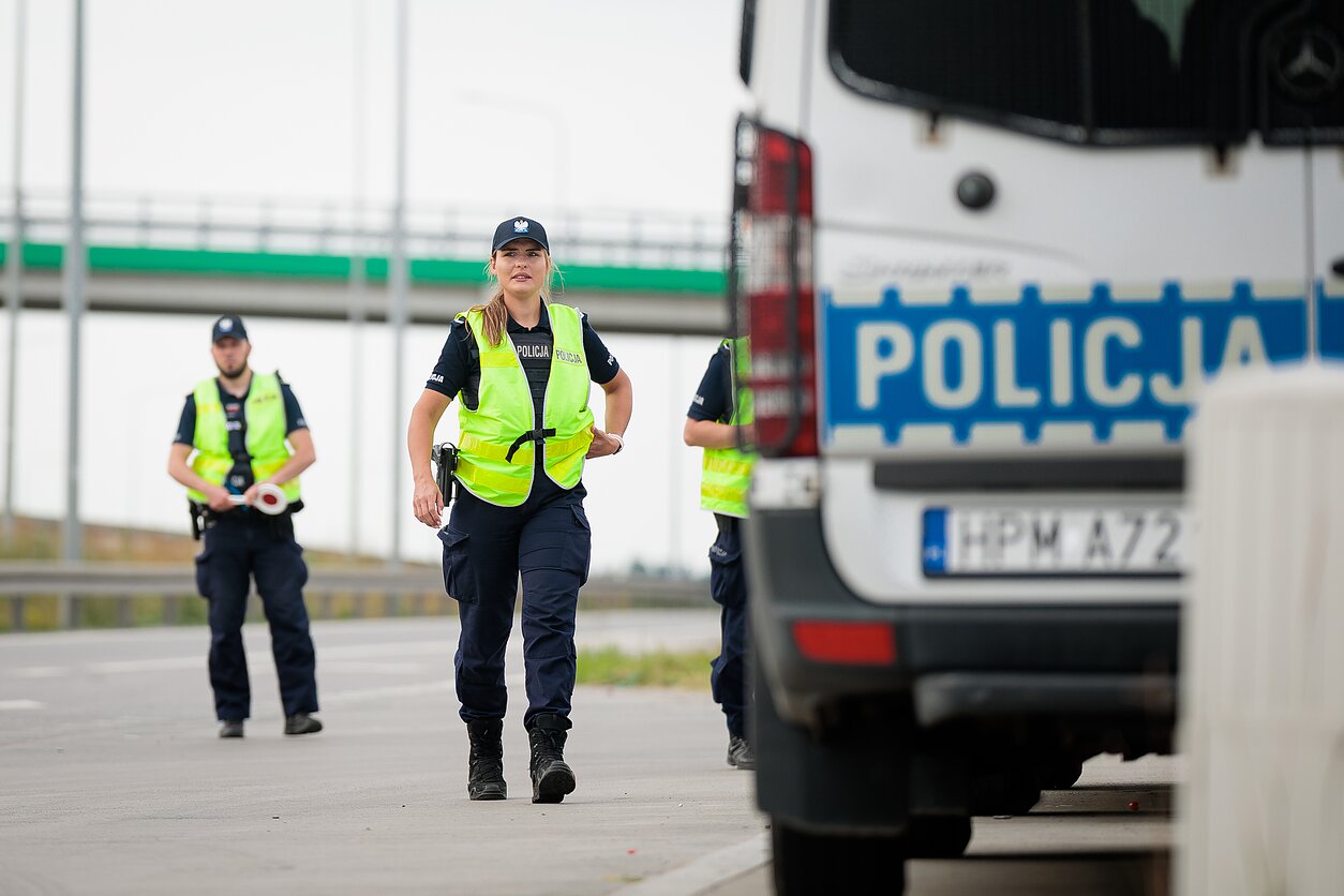 Poland introduced checks on its border with Lithuania Poland introduced checks on its border with Lithuania