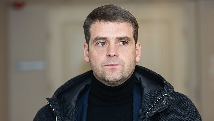 Tyrimas: „Nemuno aušros“ rinkimų piniginę papildė su Rusijos oligarchais siejamas asmuo