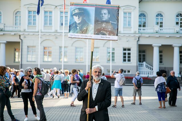 Generolo Vėtros ir Kazio Škirpos plakatai Generolo Vėtros ir Kazio Škirpos plakatai