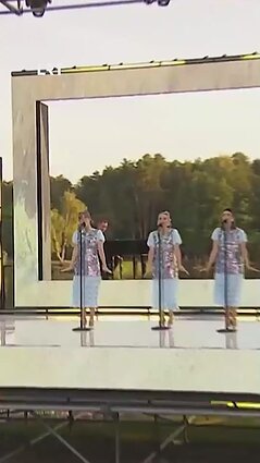 „The Ditties“ – „Gimiau pačiu laiku“