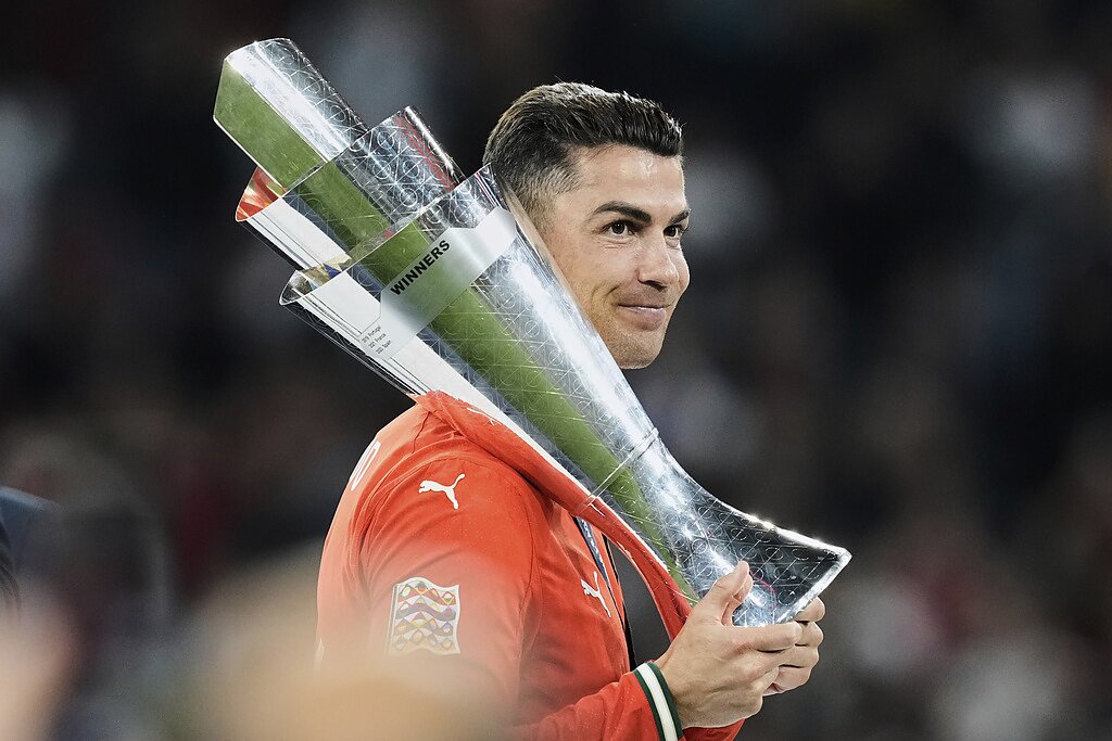 Cristiano Ronaldo Cristiano Ronaldo