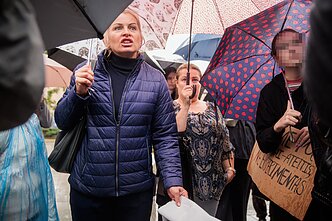 Mokinių protestas prie Vyriausybės dėl egzaminų rezultatų Mokinių protestas prie Vyriausybės dėl egzaminų rezultatų