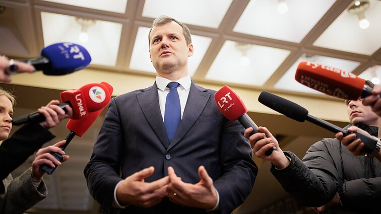 Apžvalgininkas apie valdančiųjų poziciją Palucko atžvilgiu: nekalba, nes nėra kuo pakeisti