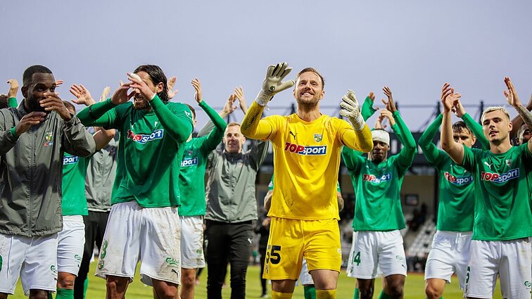 Jonavoje „Kauno Žalgiris“ triuškinamai pradėjo UEFA konferencijų lygos atranką