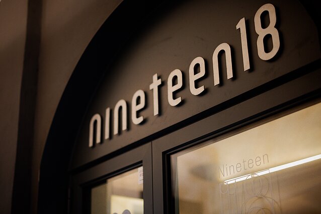 „Nineteen18“ „Nineteen18“
