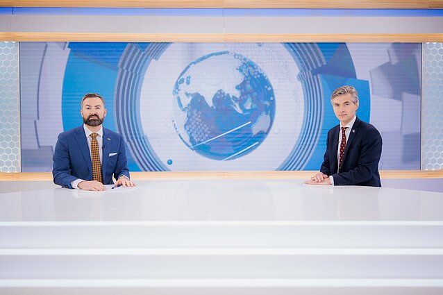 Dienos tema (su vertimu į gestų k.)
