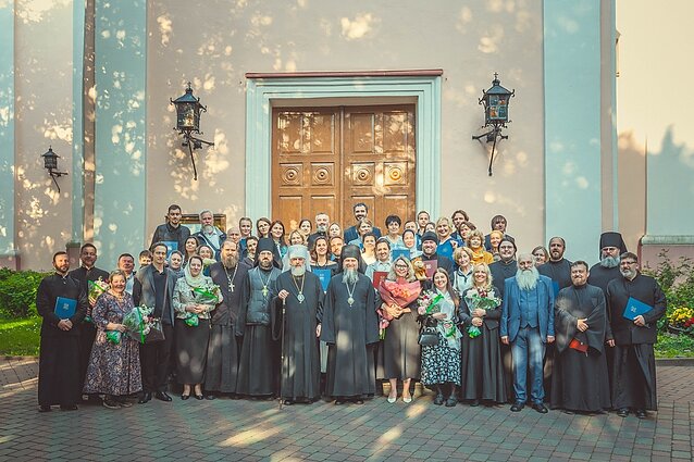 Первый выпуск православных Богословских курсов Литовской Православной Церкви Первый выпуск православных Богословских курсов Литовской Православной Церкви