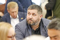 Šiaulių miesto tarybos posėdis. Zakiras Medžidovas Šiaulių miesto tarybos posėdis. Zakiras Medžidovas