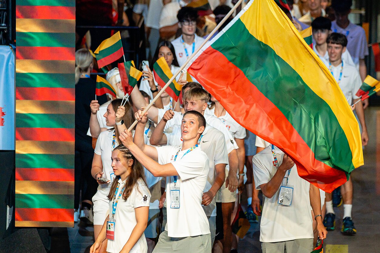 Europos jaunimo vasaros olimpinis festivalis, Lietuvos sportininkų delegacija