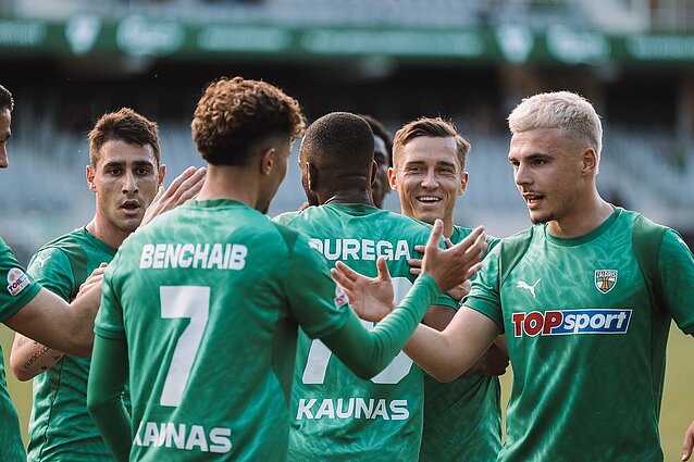 Kauno „Žalgirio“ futbolininkai toliau demonstruoja tvirtą favoritų statusą A lygoje