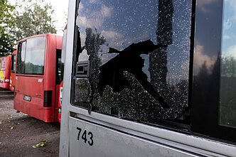 Vilniuje apšaudyti VVT autobusai Vilniuje apšaudyti VVT autobusai