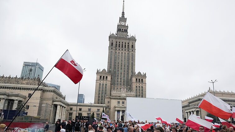 Prieš 70 metų pastatytas Varšuvos „Stalino pirštas“ lenkams primena okupaciją, represijas