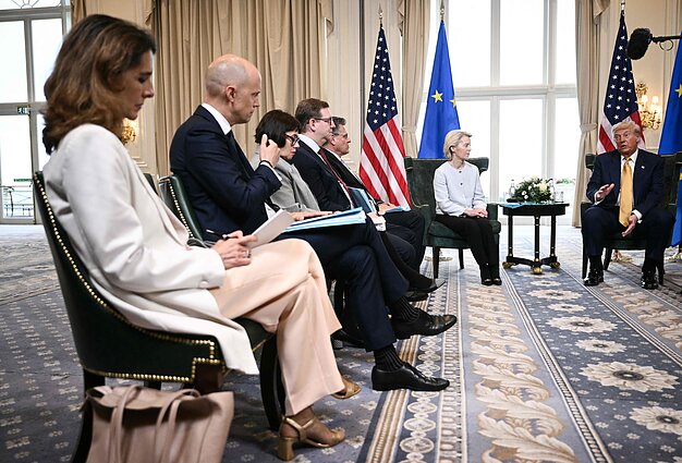 Susitiko Ursula von der Leyen ir Donaldas Trumpas Susitiko Ursula von der Leyen ir Donaldas Trumpas