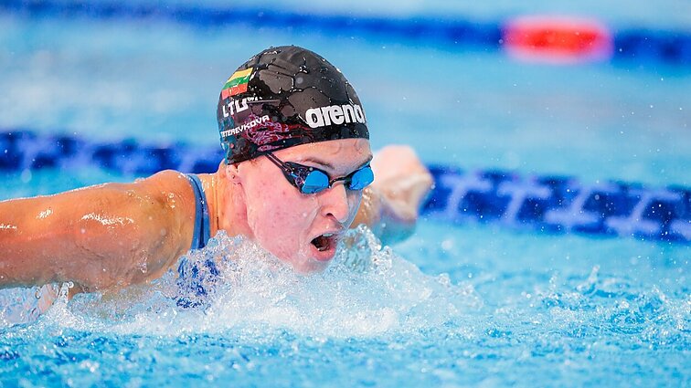 Užtikrintai: Kotryna Teterevkova įplaukė į pasaulio čempionato finalą