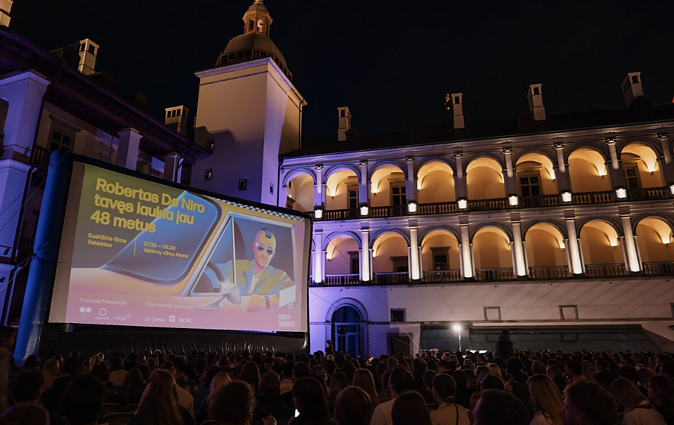 Prasidedantis festivalis „Kinas po žvaigždėmis“ žiūrovams žada susitikimą su tamsiąja puse