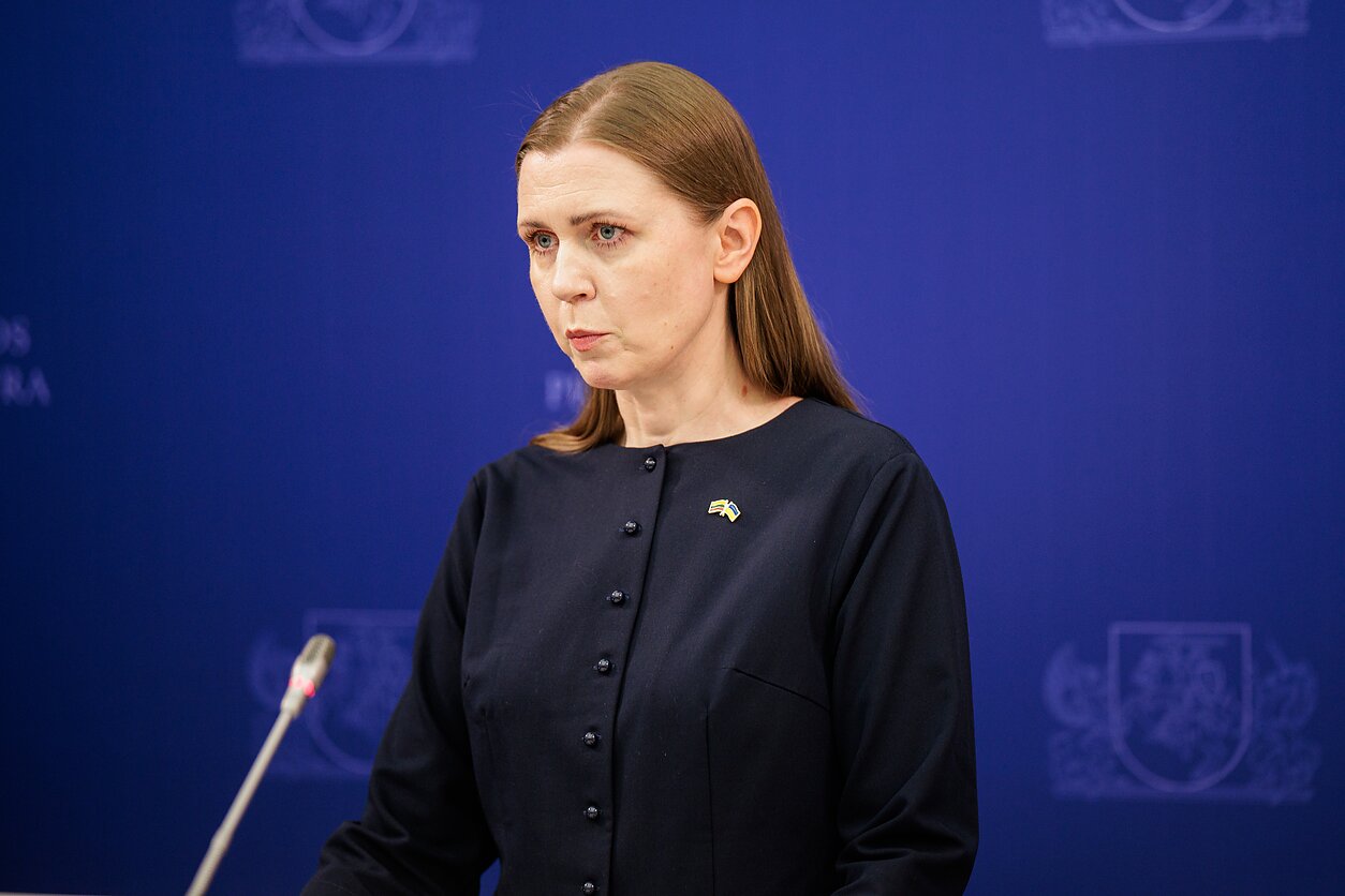 Довиле Шакалене Довиле Шакалене