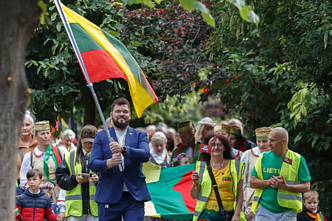 Peterborough Lithuanian Community (PELB) celebrating Coronation Day on July 6.