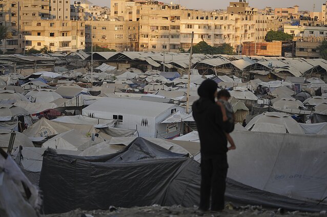 Namus priverstų palikti palestiniečių palapinės Gazos Ruože Namus priverstų palikti palestiniečių palapinės Gazos Ruože