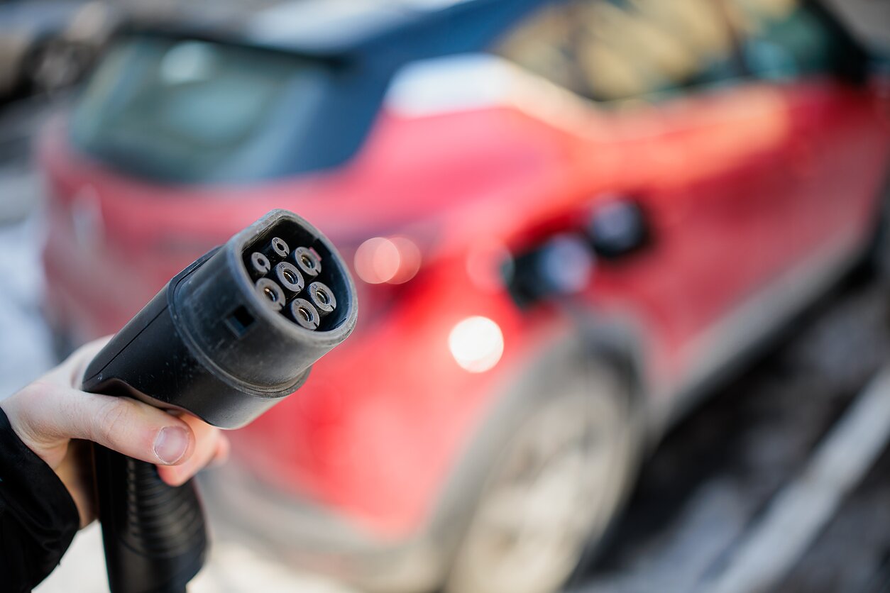 Elektromobilio įkrovimas Elektromobilio įkrovimas