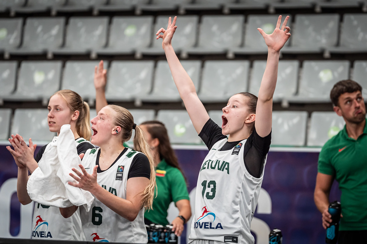 Lietuvos U20 merginų krepšinio rinktinė Lietuvos U20 merginų krepšinio rinktinė