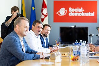 Coalition talks between the Social Democrats and Nemunas Dawn