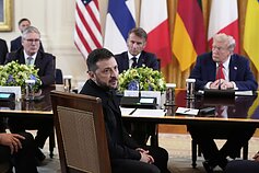 Keiras Starmeris, Volodymyras Zelenskis, Emmanuelis Macronas, Donaldas Trumpas